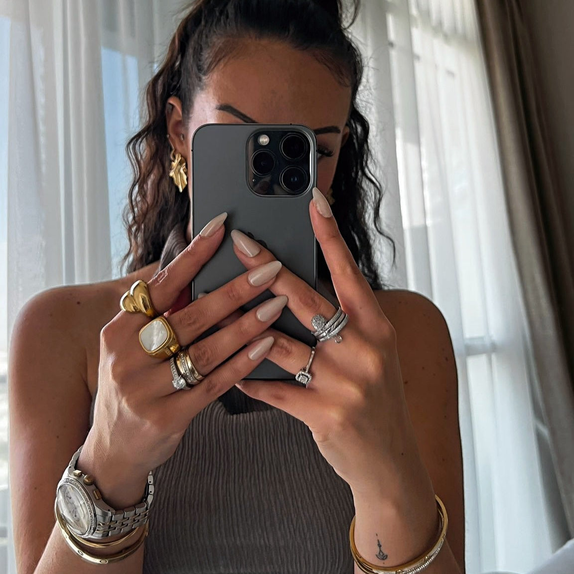Twist Ring